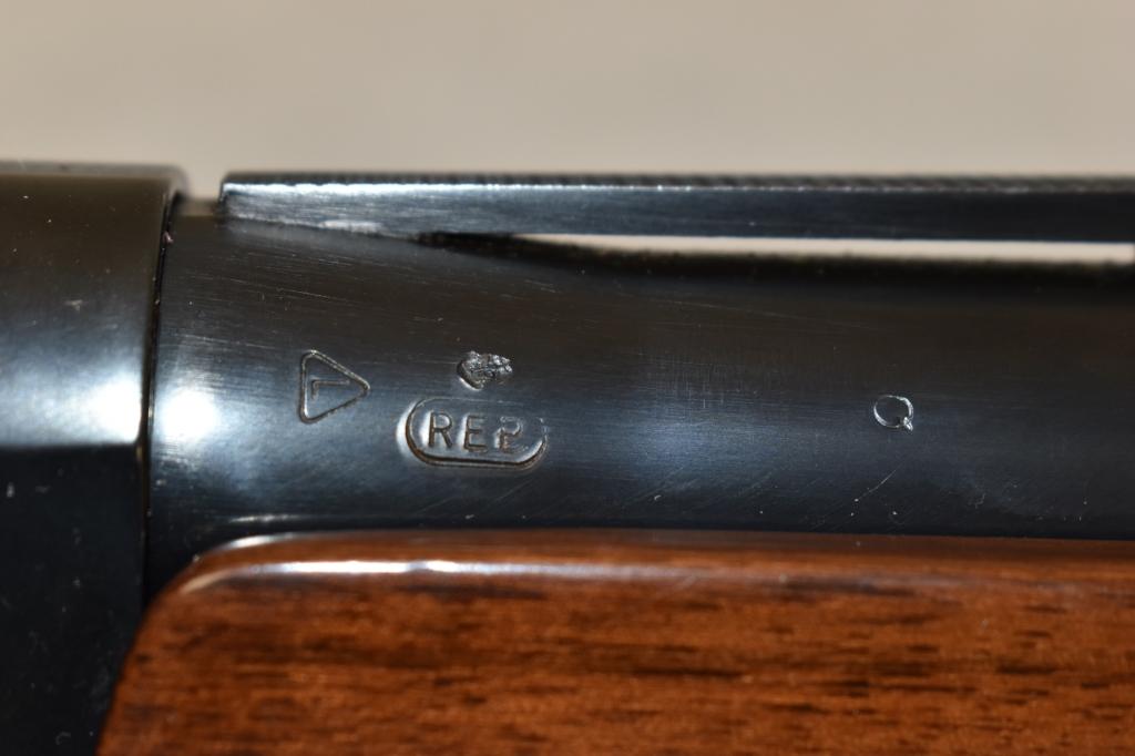 Gun. Remington 11-87 Premier 12 ga. Shotgun