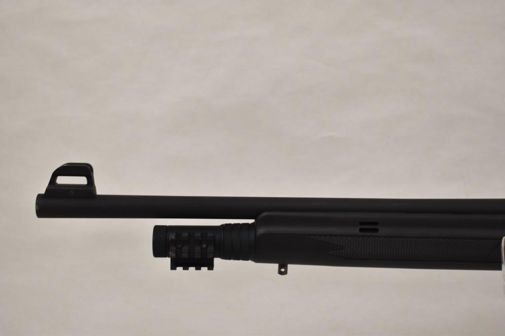 Gun. Mossberg SA-20 3 inch 20 ga Shotgun