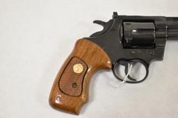 Gun. Colt Model Trooper MKV 357 Mag Revolver