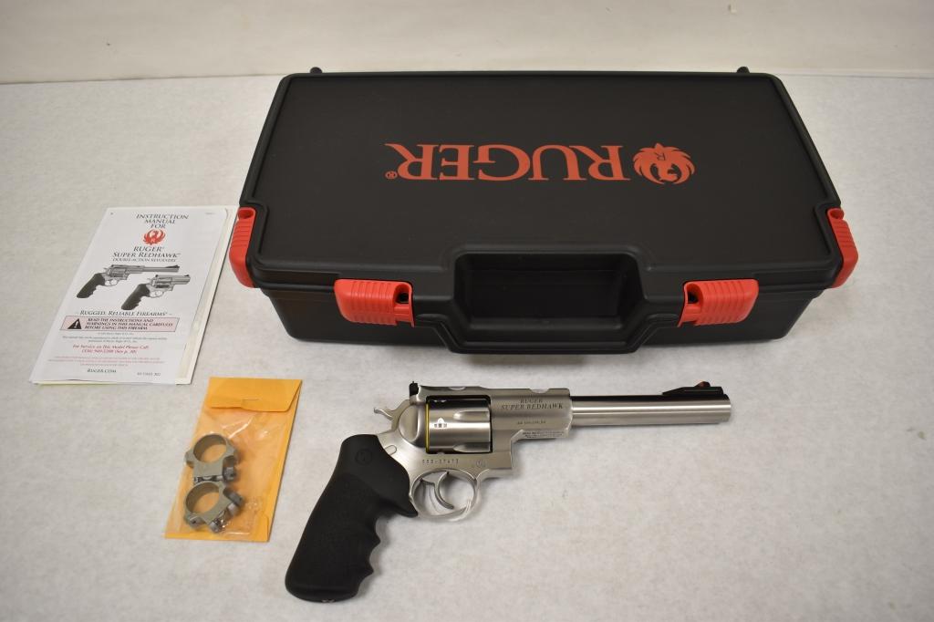 Gun. Ruger Model SS Super Redhawk 44 Mag Revolver