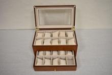 Wooden Bello Games New York Deluxe 20 Watch Box Case