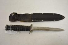 WW2 U.S. M3 Fighting Knife w Leather Sheath