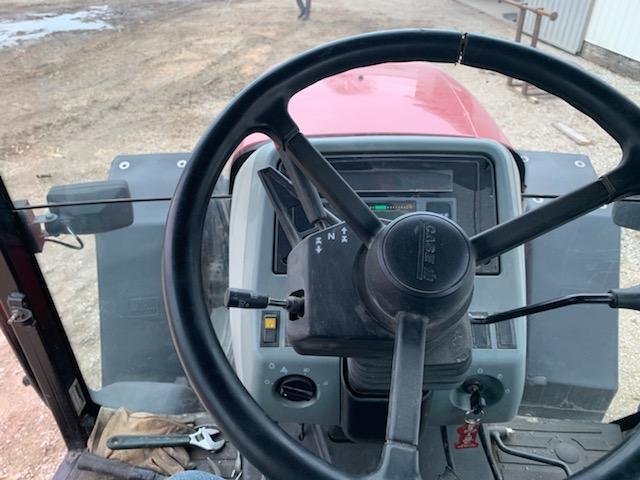 1998 Case IH MX135