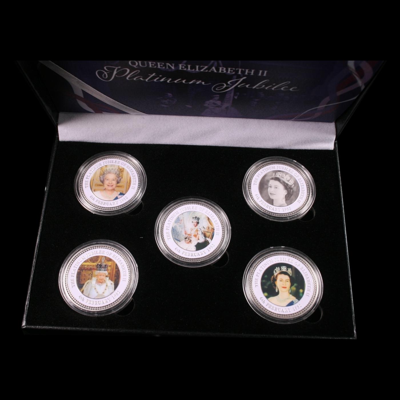 5 Coin Queen Elizabeth II - The Platnium Jubalee - Silver Plated Round Collection