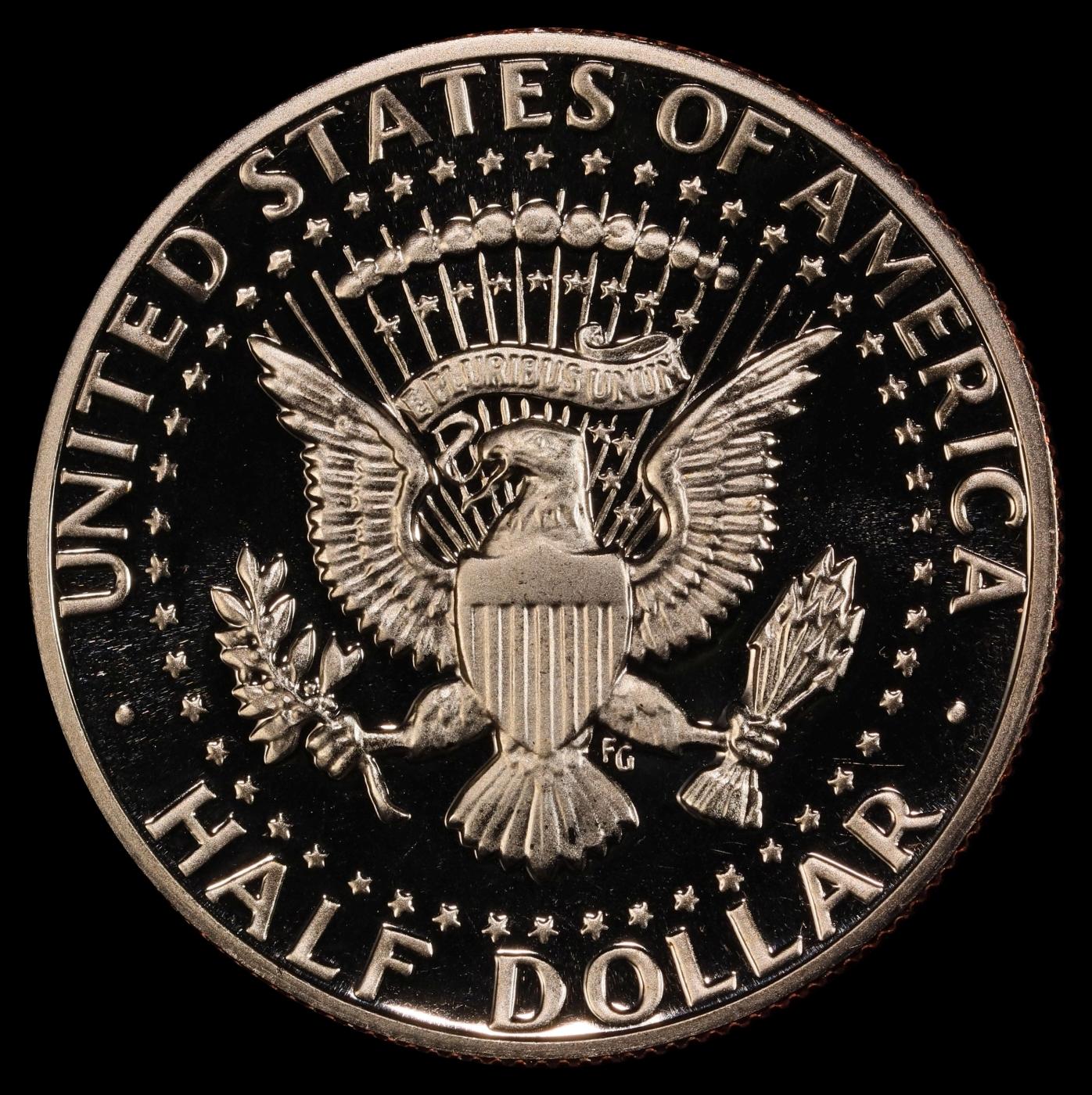 1977-s Proof Kennedy Half Dollar 50c pr70 dcam SEGS