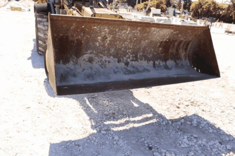Ford 555D Backhoe Loader