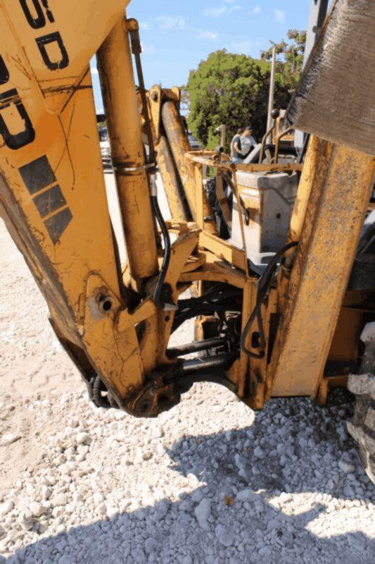 Ford 555D Backhoe Loader