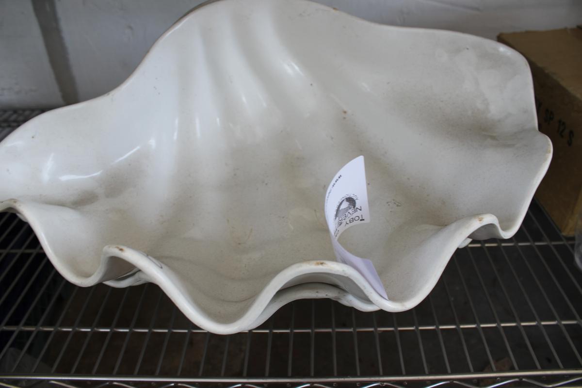 Large Plastic Shell Platter