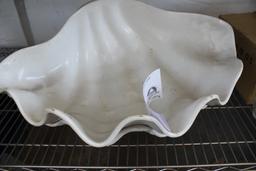 Large Plastic Shell Platter