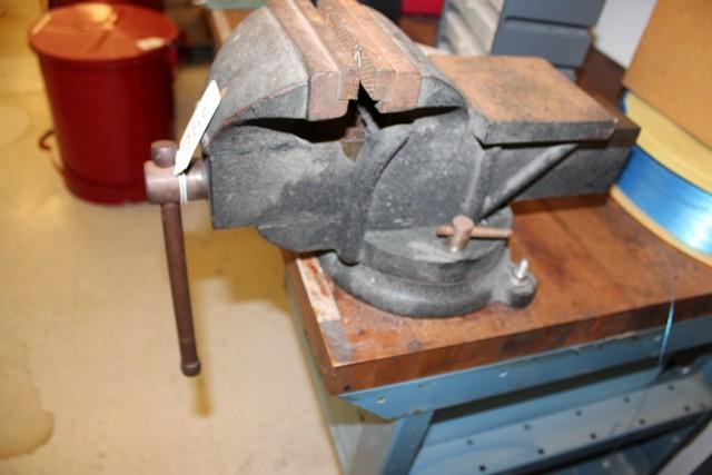 Large Vice