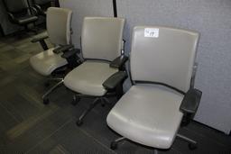Junior Executive Grey Rolling Chairs