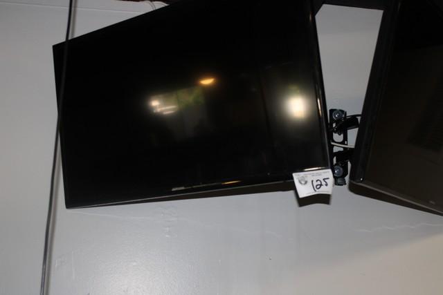 Samsung 42" TV with Bracket