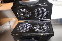 Fine Made Cookie Maker