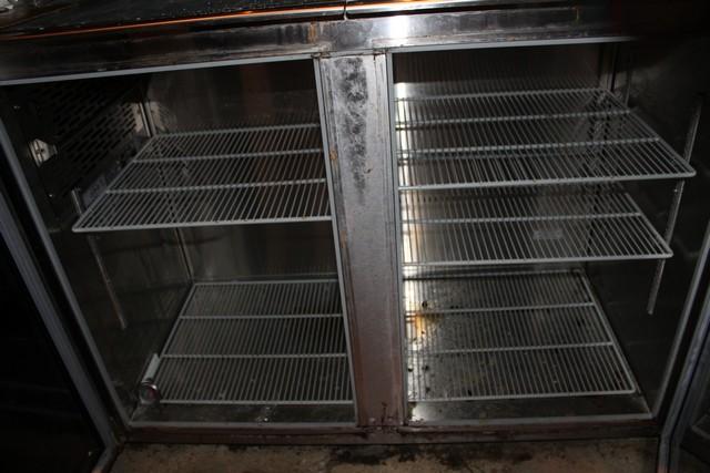 Krowne BS60R-KNS-LR 2 Door Back Bar