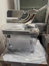 Ice Crusher Sno Cone Machine