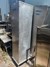 Lockwood Aluminum Holding Cabinet