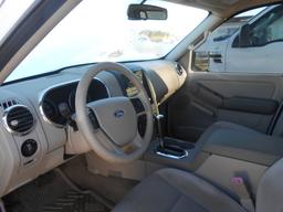 2006 FORD EXPLORER 4 DOOR,4WD,POWER WINDOW AND DOOR LOCKS,ADVANCE TRAC RSC,
