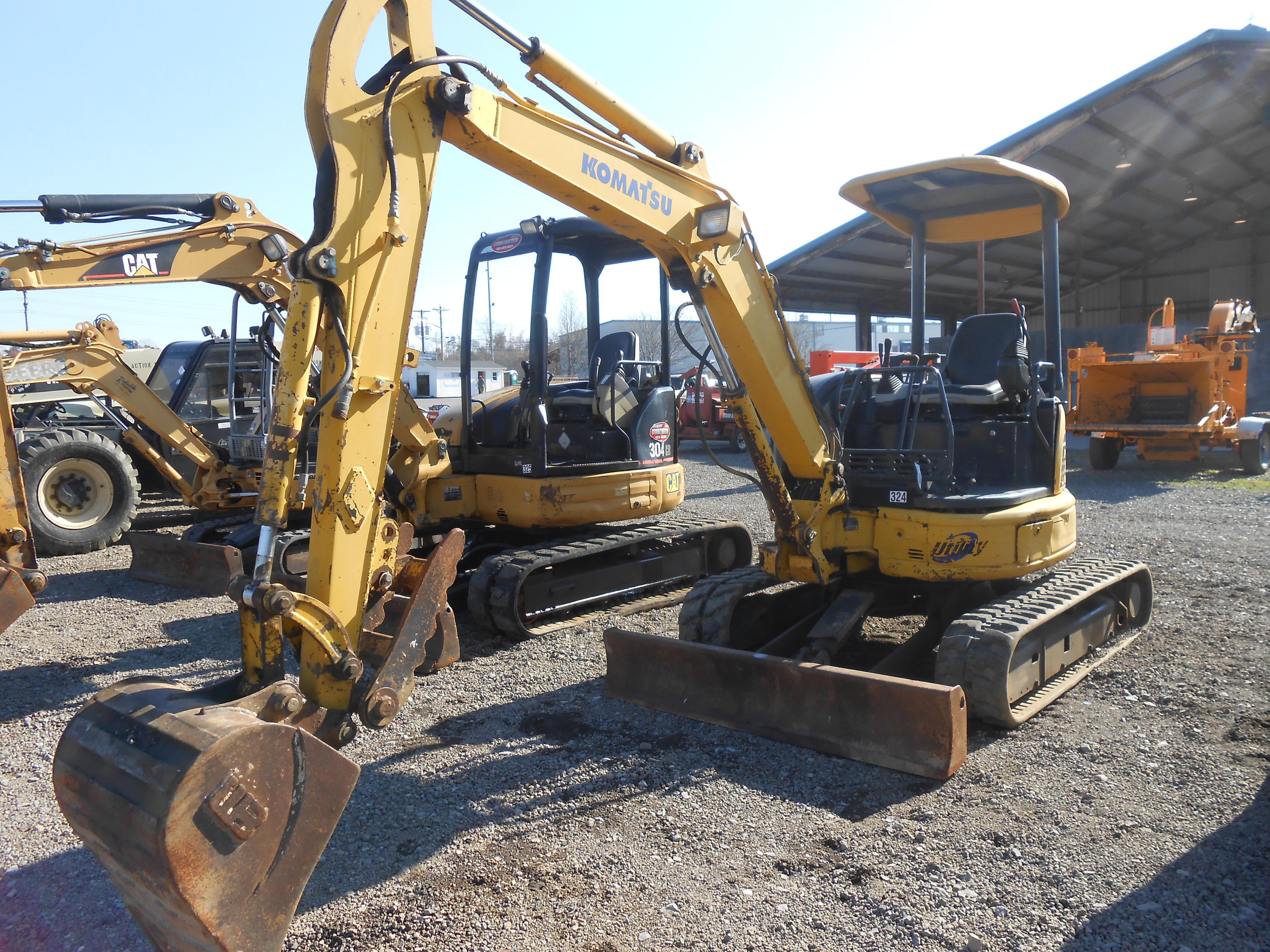 2007 KOMATSU PC35MR-2 EXCAVATOR OROPS, FRONT BLADE, RUBBER TRACKS, BUCKET W