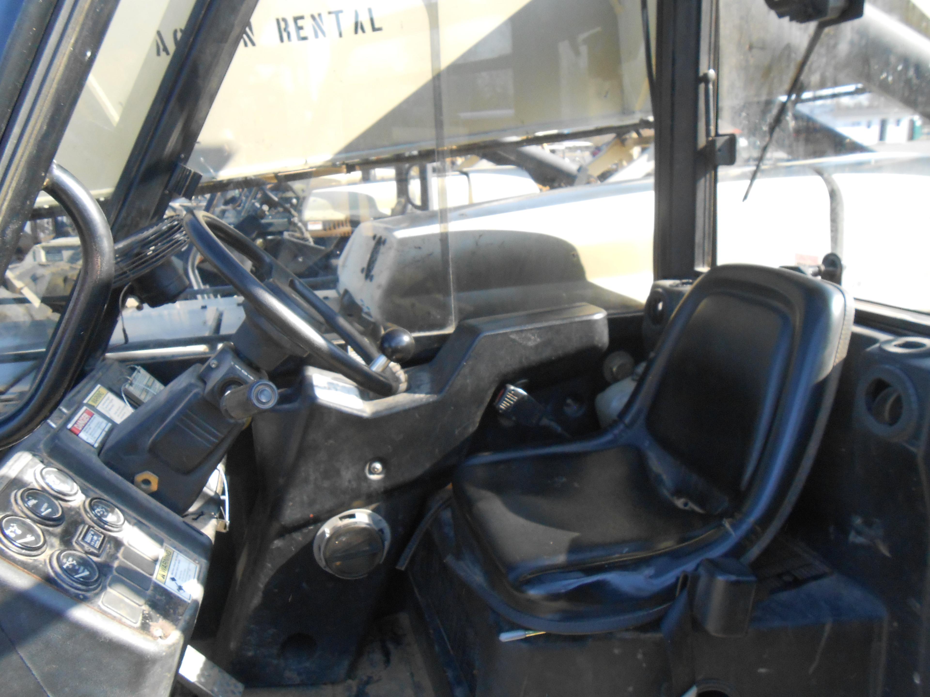 2006 INGERSOLL-RAND TELESCOPIC BOOM FORK-LIFT VR-843C,4WD,ENCLOSED CAB, W /