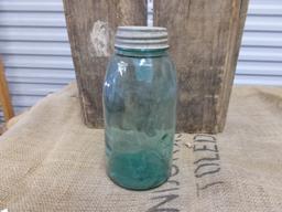 BALL 1/2 GALLON PERFECT MASON JAR W/ LID