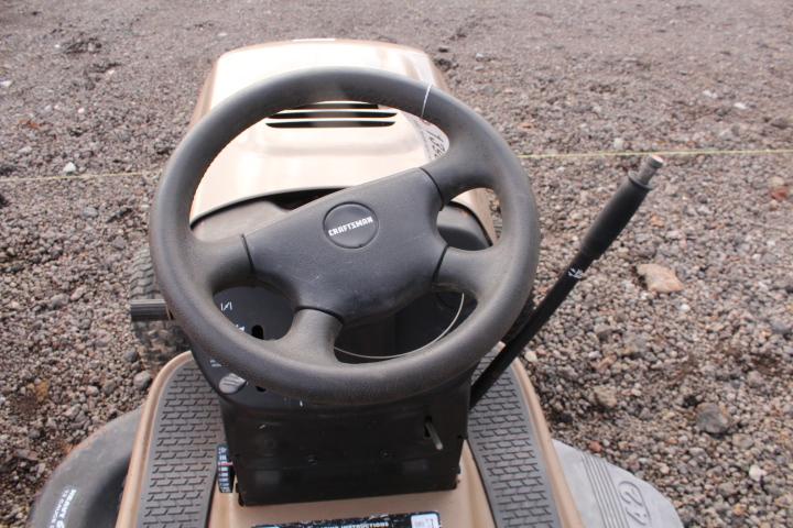CRAFTSMAN RIDING MOWER