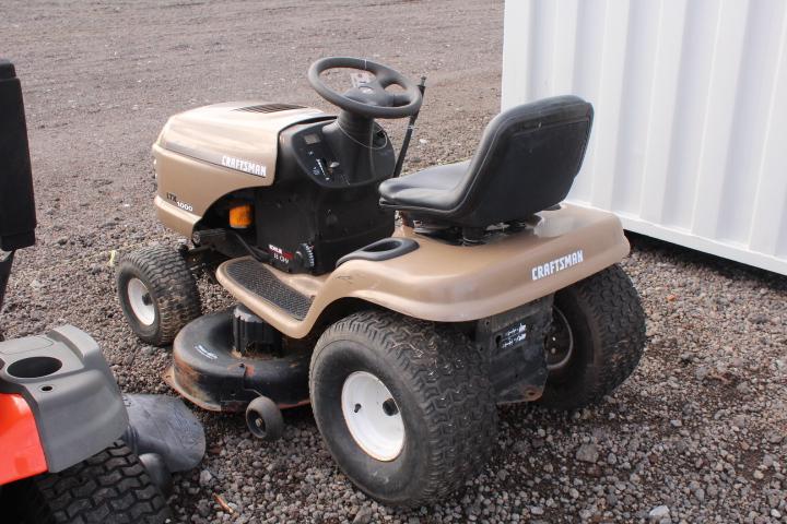 CRAFTSMAN RIDING MOWER