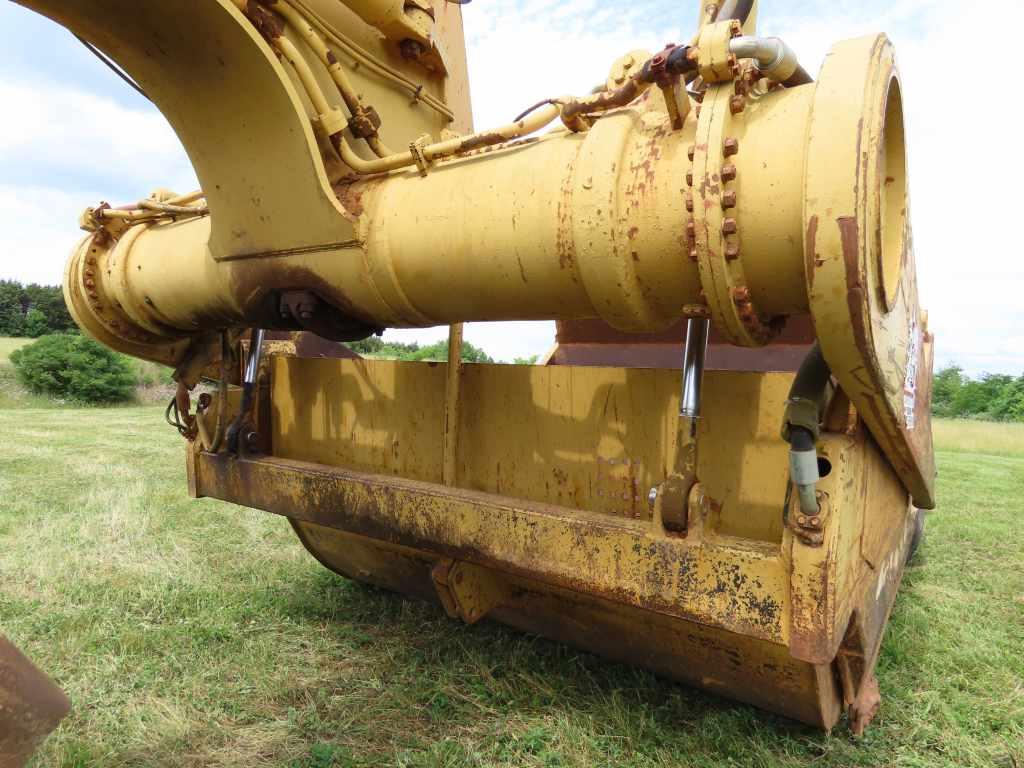 CAT 637D SCRAPER