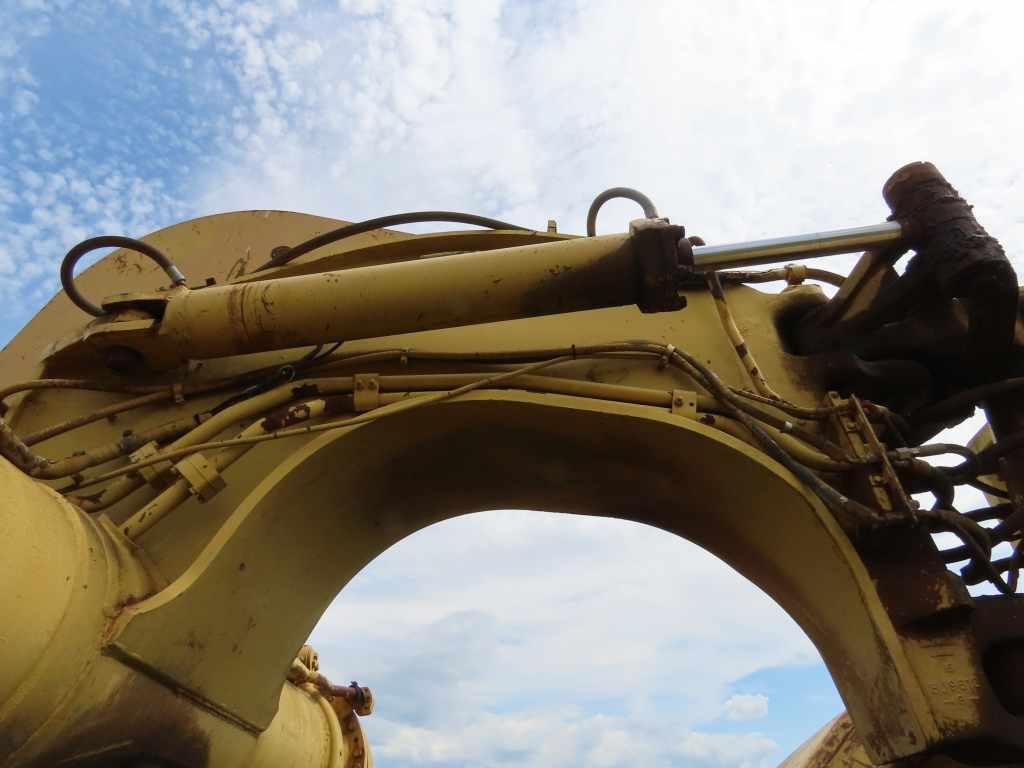 CAT 637D SCRAPER