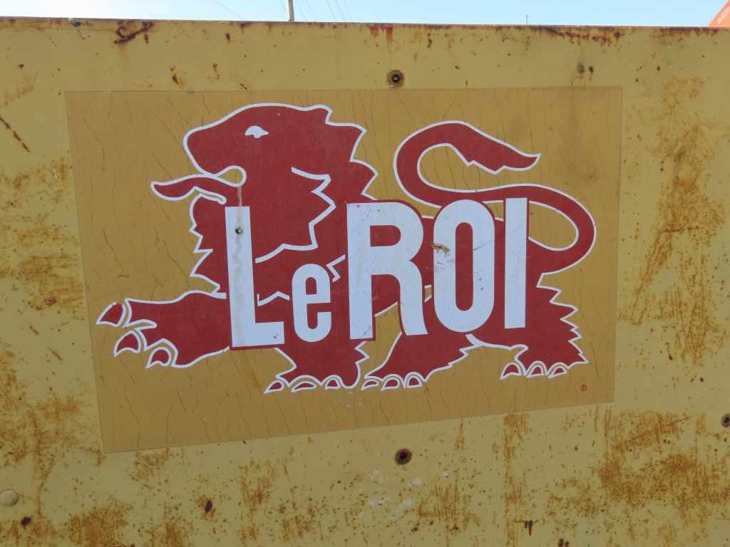 LEROI 185 TOWABLE AIR COMPRESSOR