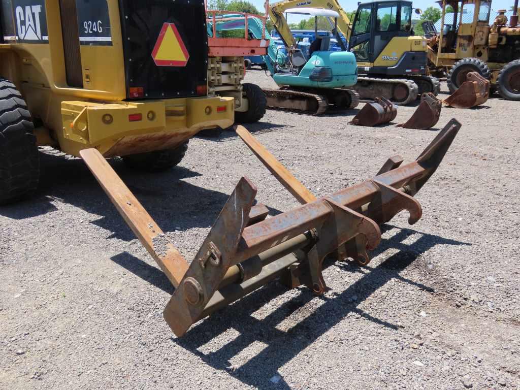 CAT IT PALLET FORKS