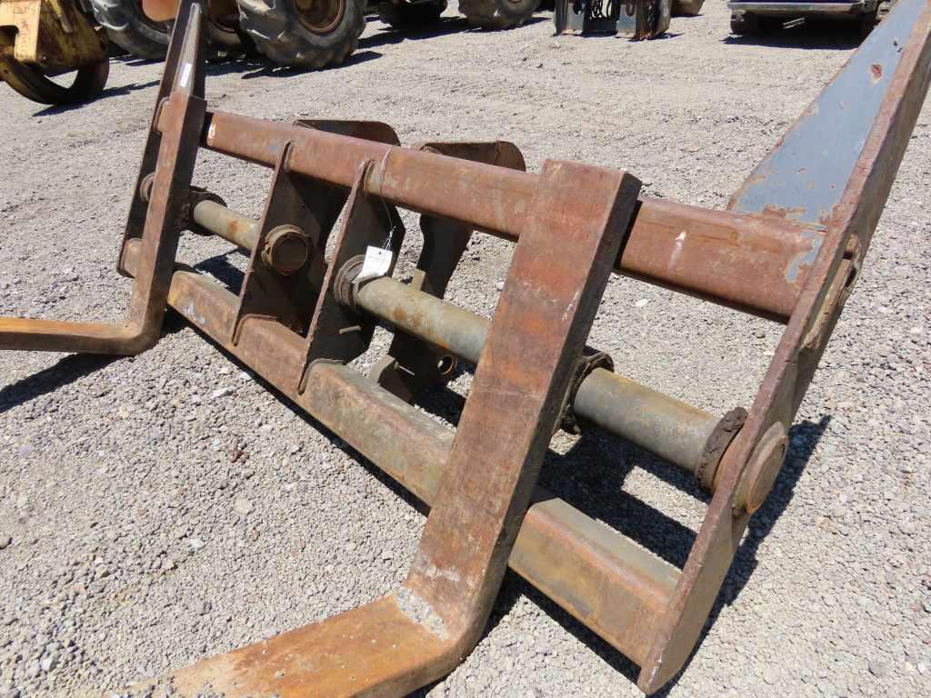 CAT IT PALLET FORKS