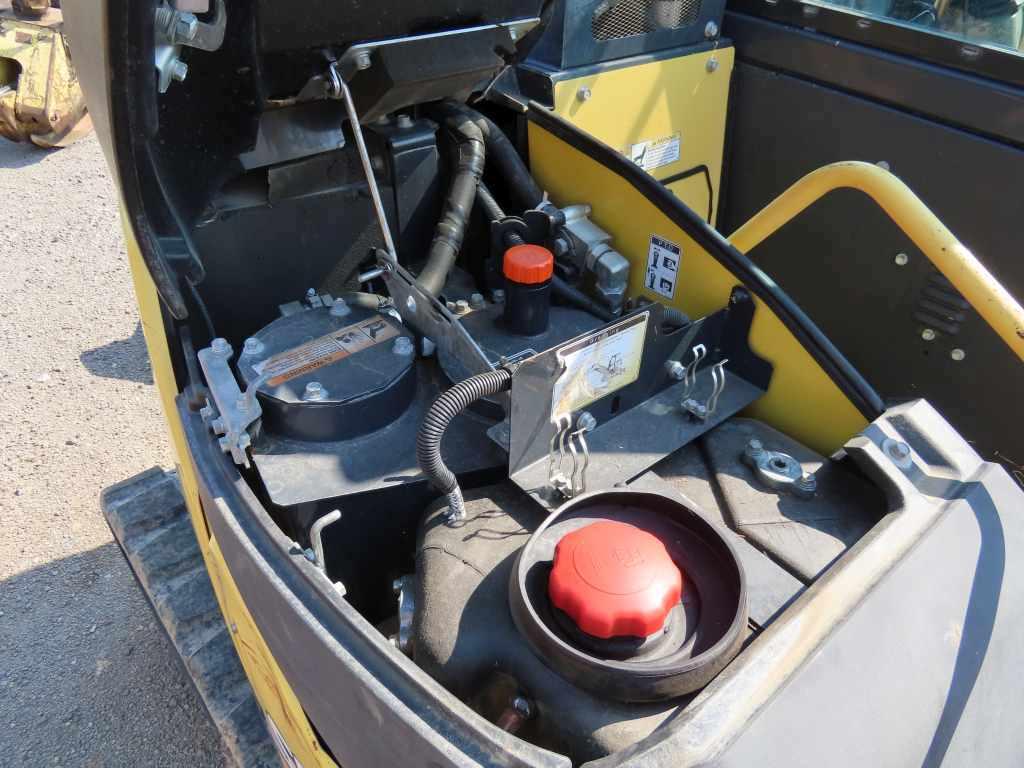YANMAR SV100 EXCAVATOR