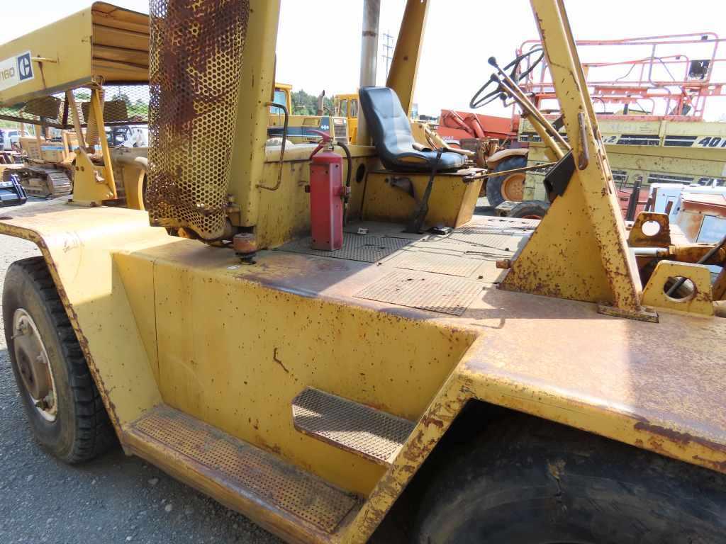 CAT FORKLIFT V160