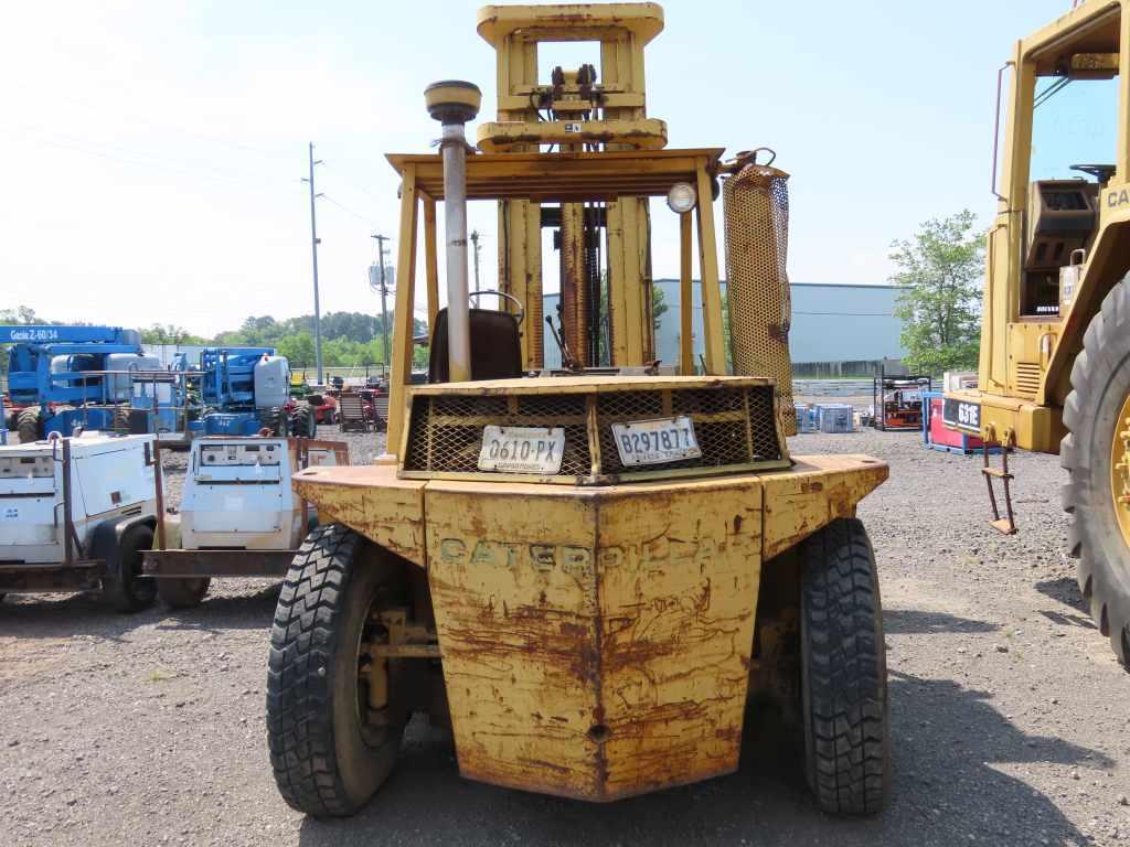CAT FORKLIFT V160