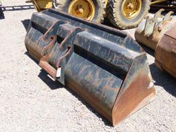 96" BUCKET OFF AN INGERSOLL RAND TELEHANDLER