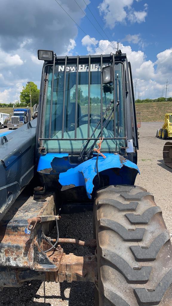 NEW HOLLAND LM435 TELEHANDLER 4WD