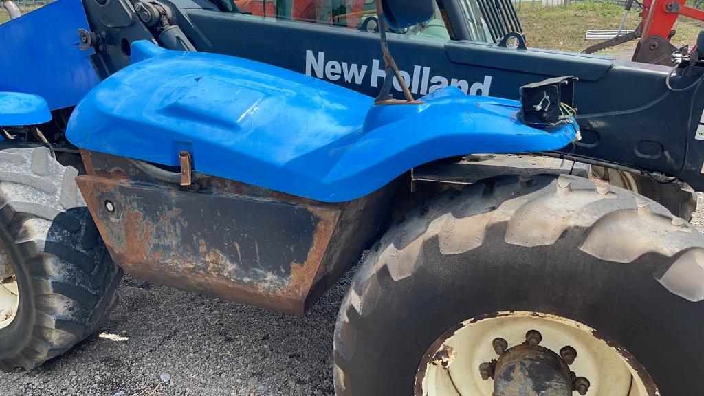NEW HOLLAND LM435 TELEHANDLER 4WD