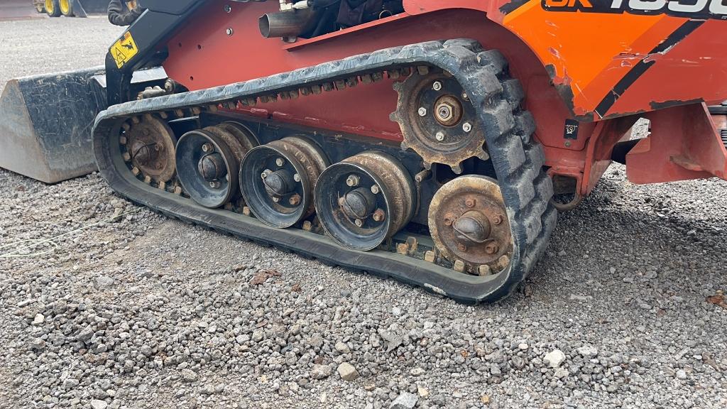 2017 DITCH WITCH SK1050 MINI SKID LOADER