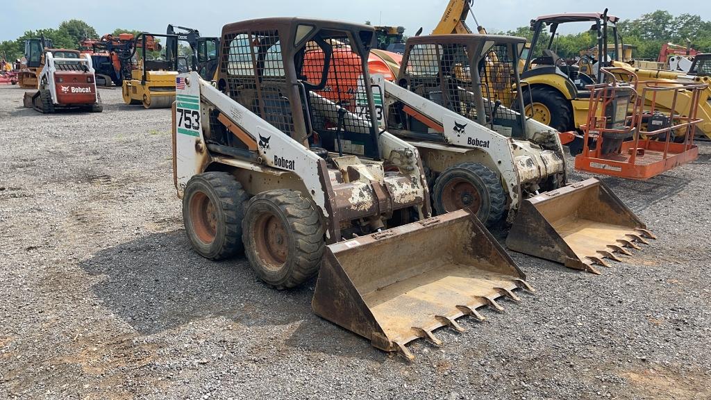 BOBCAT 753 SKID STEER