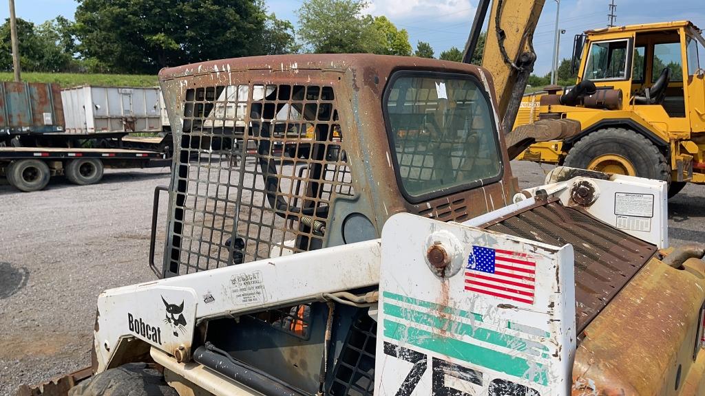 BOBCAT 753 SKID STEER
