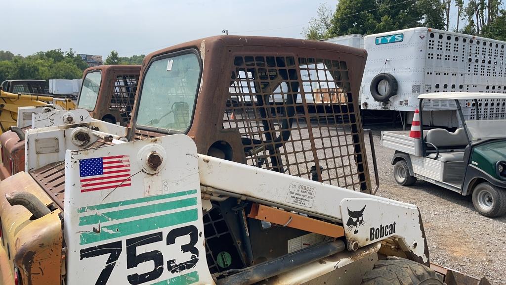 BOBCAT 753 SKID STEER