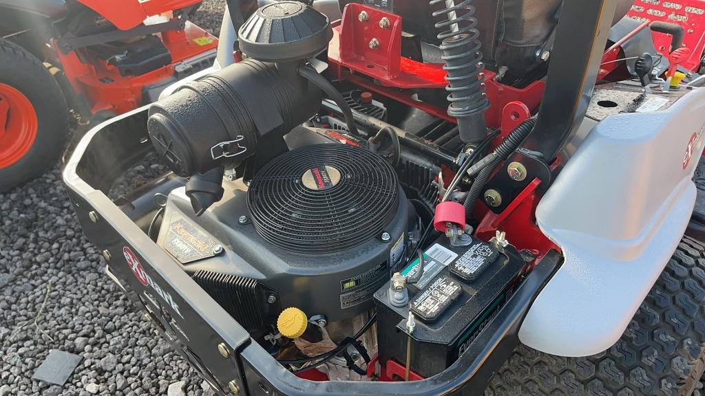 2018 EXMARK LAZER Z ZERO TURN ULTRA CUT