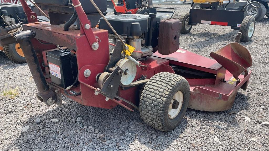 GIANT VAC TURF DOMINATOR WALK BEHIND MOWER