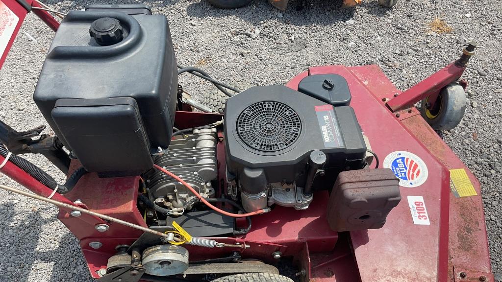 GIANT VAC TURF DOMINATOR WALK BEHIND MOWER
