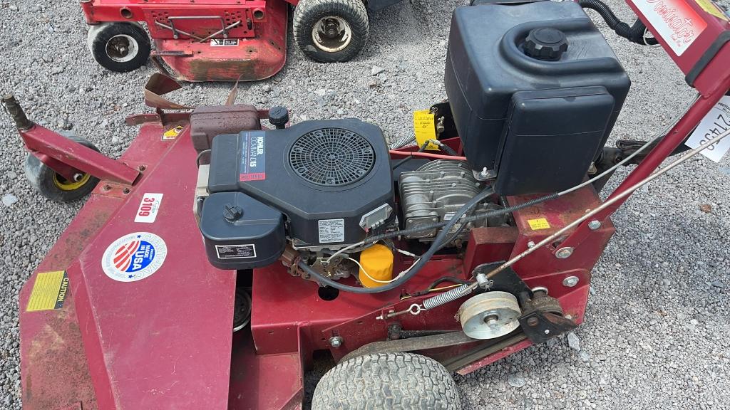 GIANT VAC TURF DOMINATOR WALK BEHIND MOWER