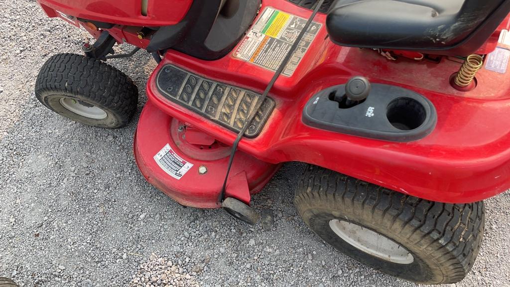 TROY-BILT SUPER BRONCO RIDING MOWER