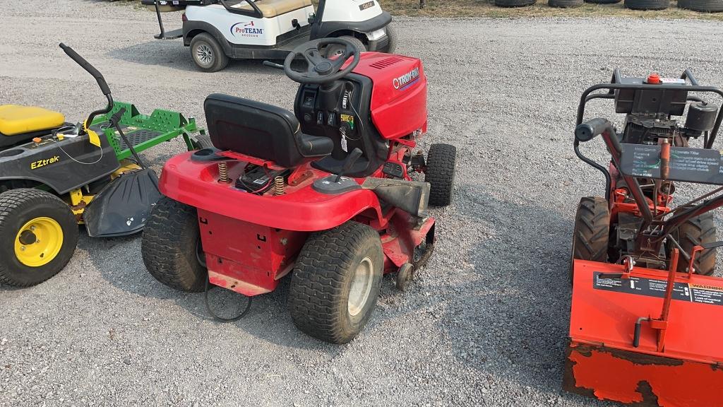 TROY-BILT SUPER BRONCO RIDING MOWER