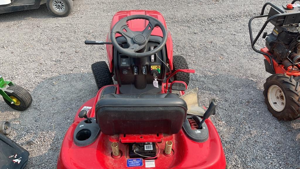 TROY-BILT SUPER BRONCO RIDING MOWER