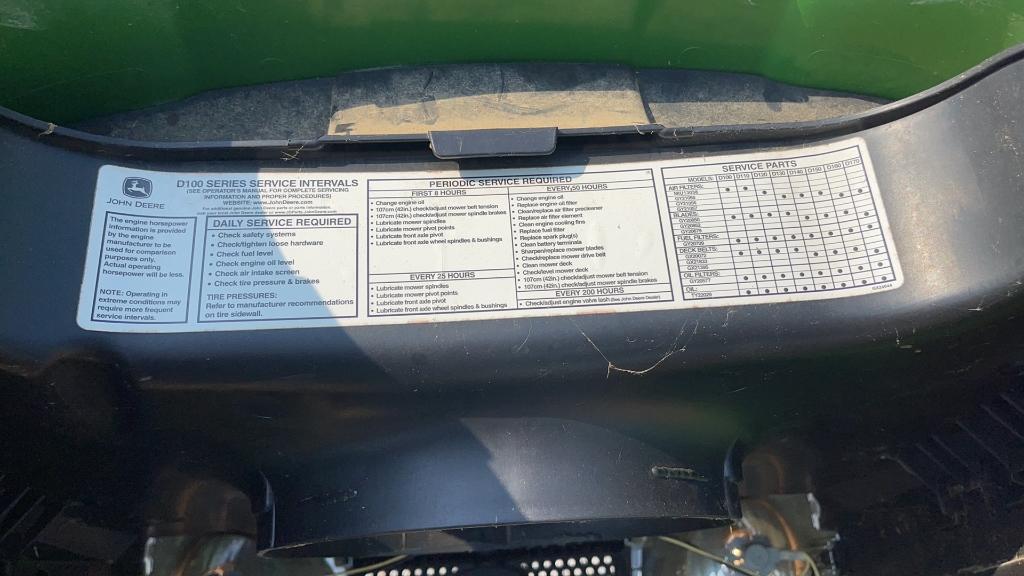 JOHN DEERE D140 RIDING MOWER