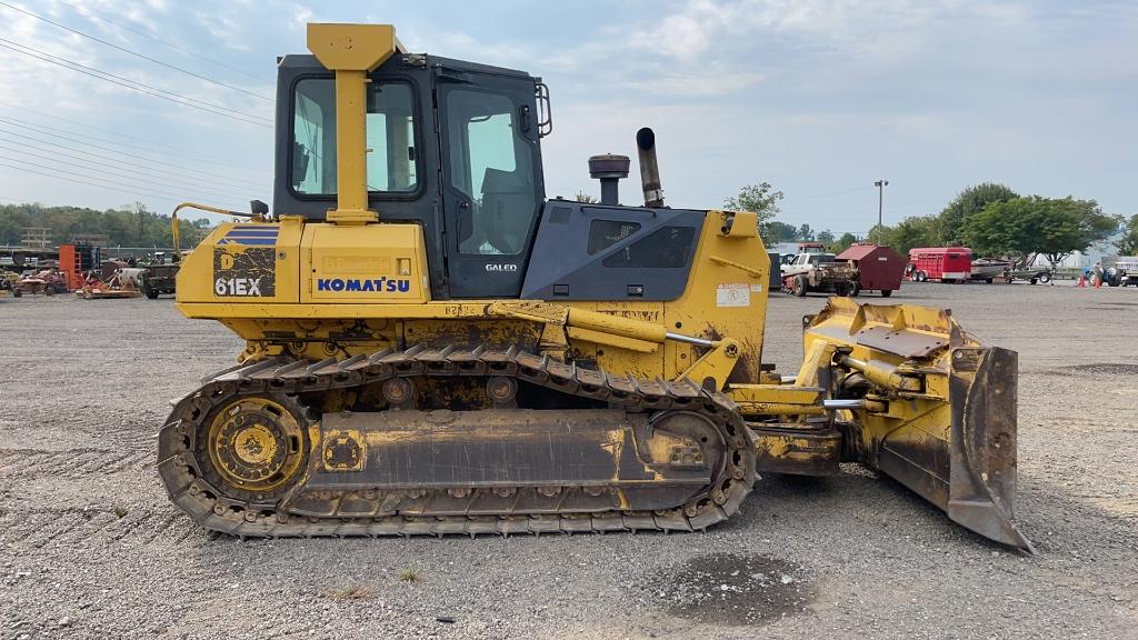 KOMATSU D61EX-15 DOZER